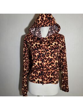 Flame print cropped hoodie 🔥🖤